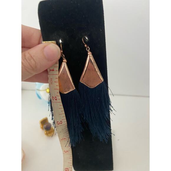 fringe earrings - Picture 3 of 4